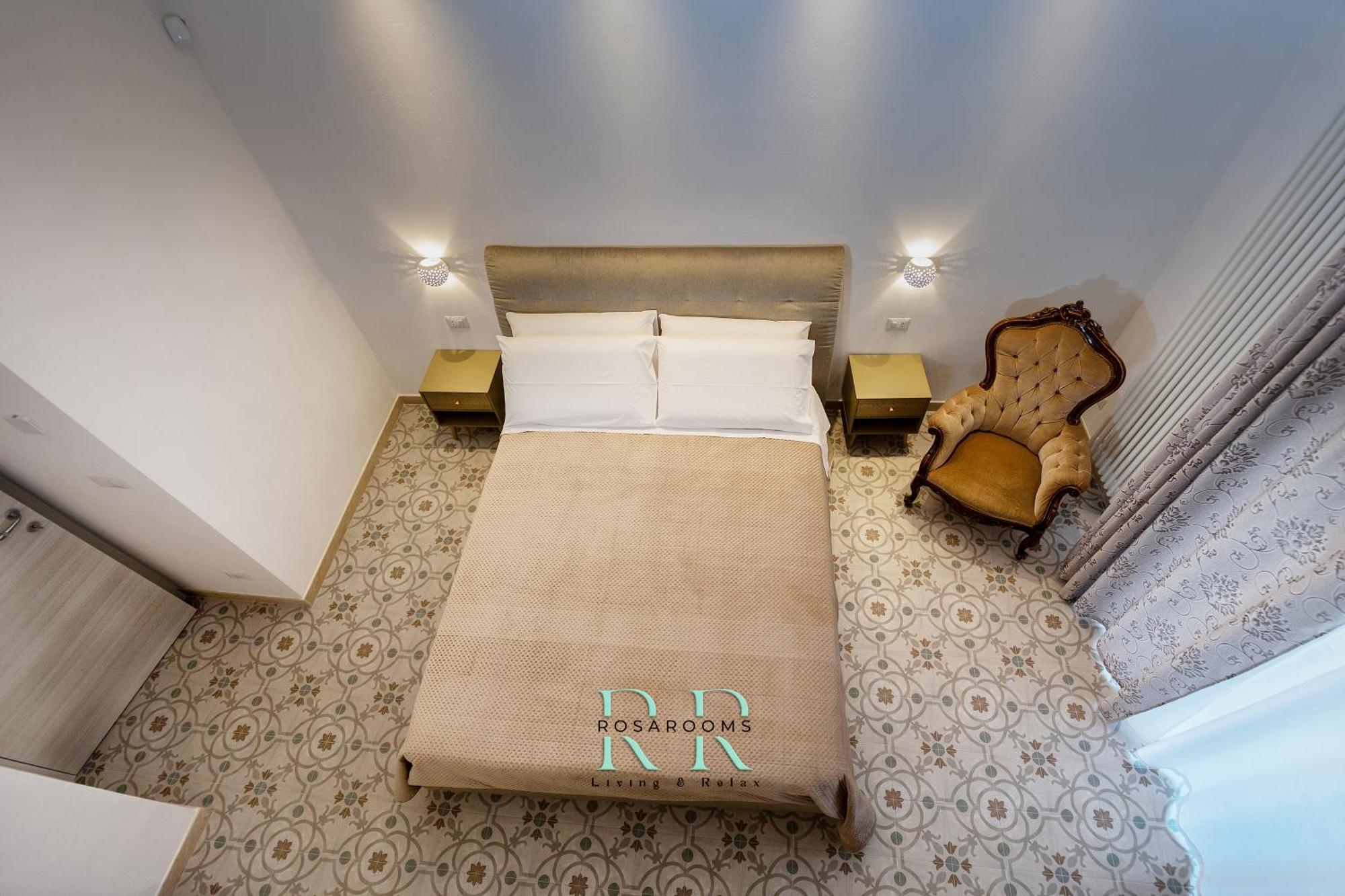 Rosa Rooms - Living & Relax - Family House Bisceglie Exterior photo