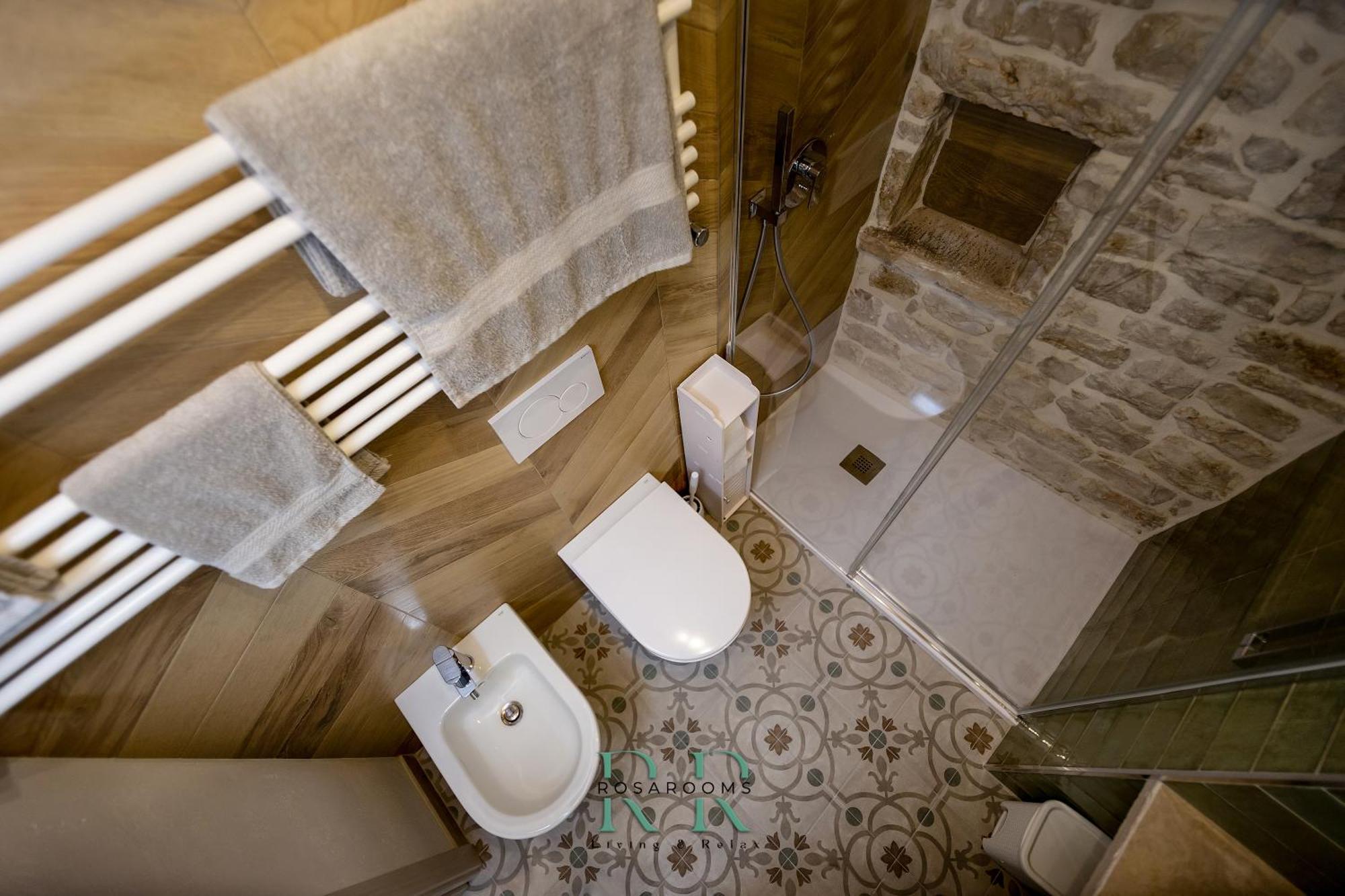 Rosa Rooms - Living & Relax - Family House Bisceglie Exterior photo