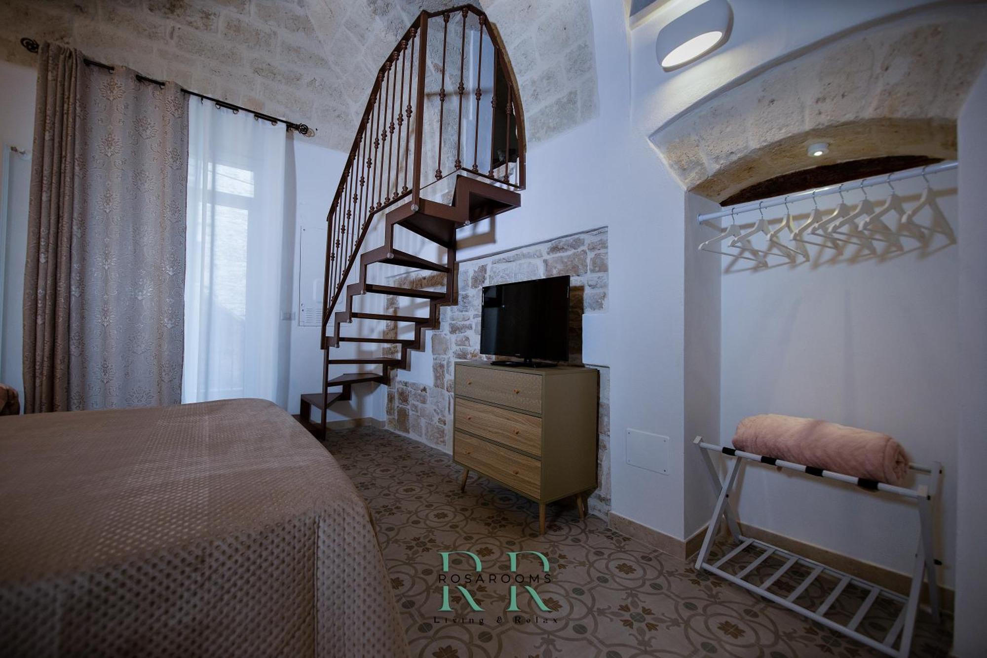 Rosa Rooms - Living & Relax - Family House Bisceglie Exterior photo